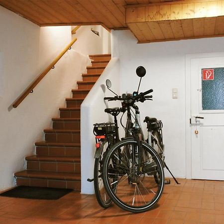 Helles Apartment Fuer 1-2 Pers. Mit Parkplatz Und Wifi Kraiburg am Inn Екстериор снимка