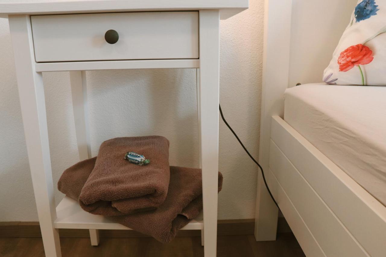 Helles Apartment Fuer 1-2 Pers. Mit Parkplatz Und Wifi Kraiburg am Inn Екстериор снимка